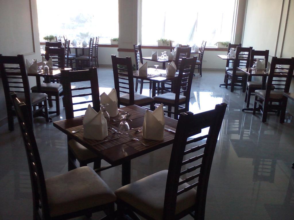 Horizon Shahrazad Hotel Giza Екстериор снимка